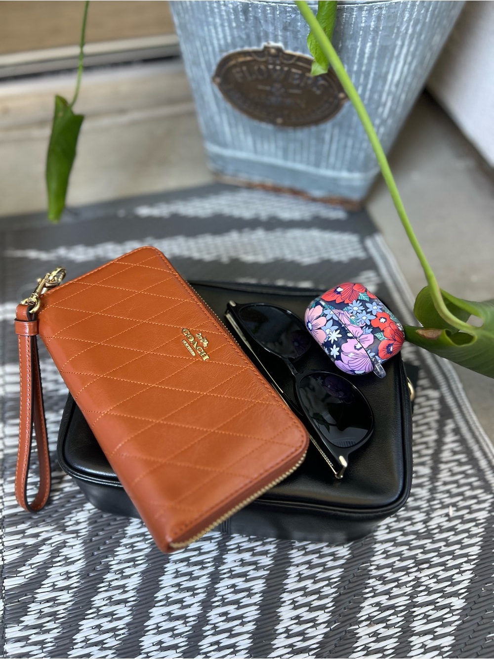 Coach crossbody/shoulder bag